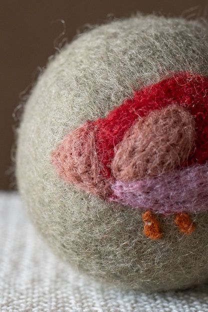 Red Bird wool dryer ball, detail photo