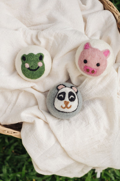 Pig wool dryer ball, in use photo