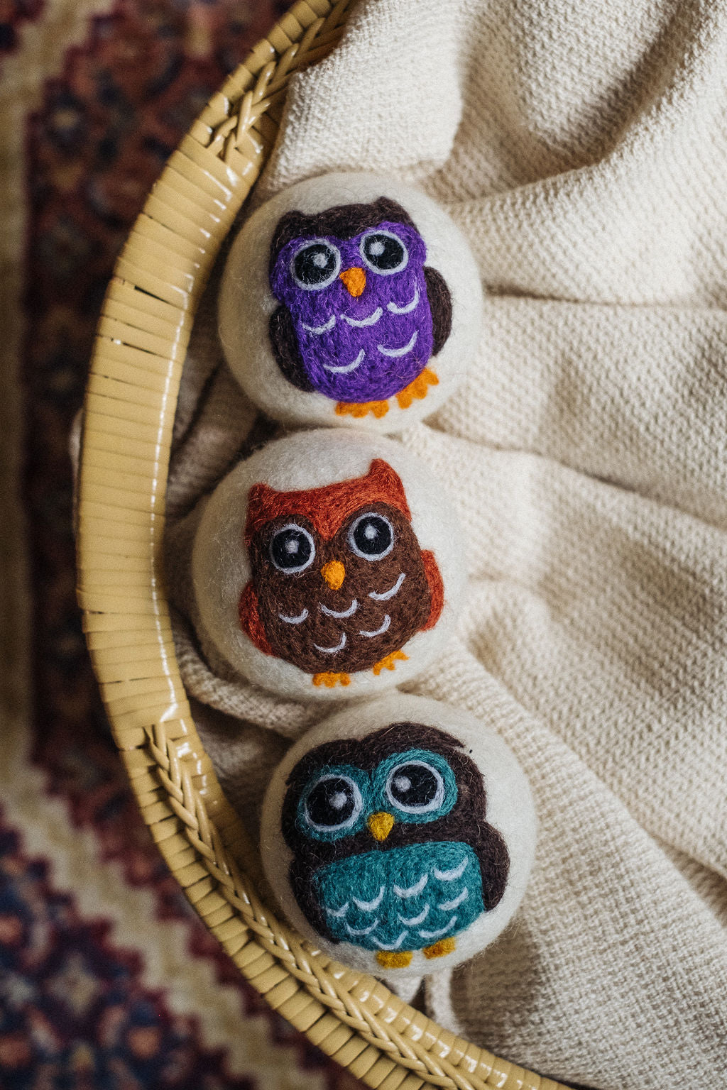 Owls set wool dryer ball, theme photo