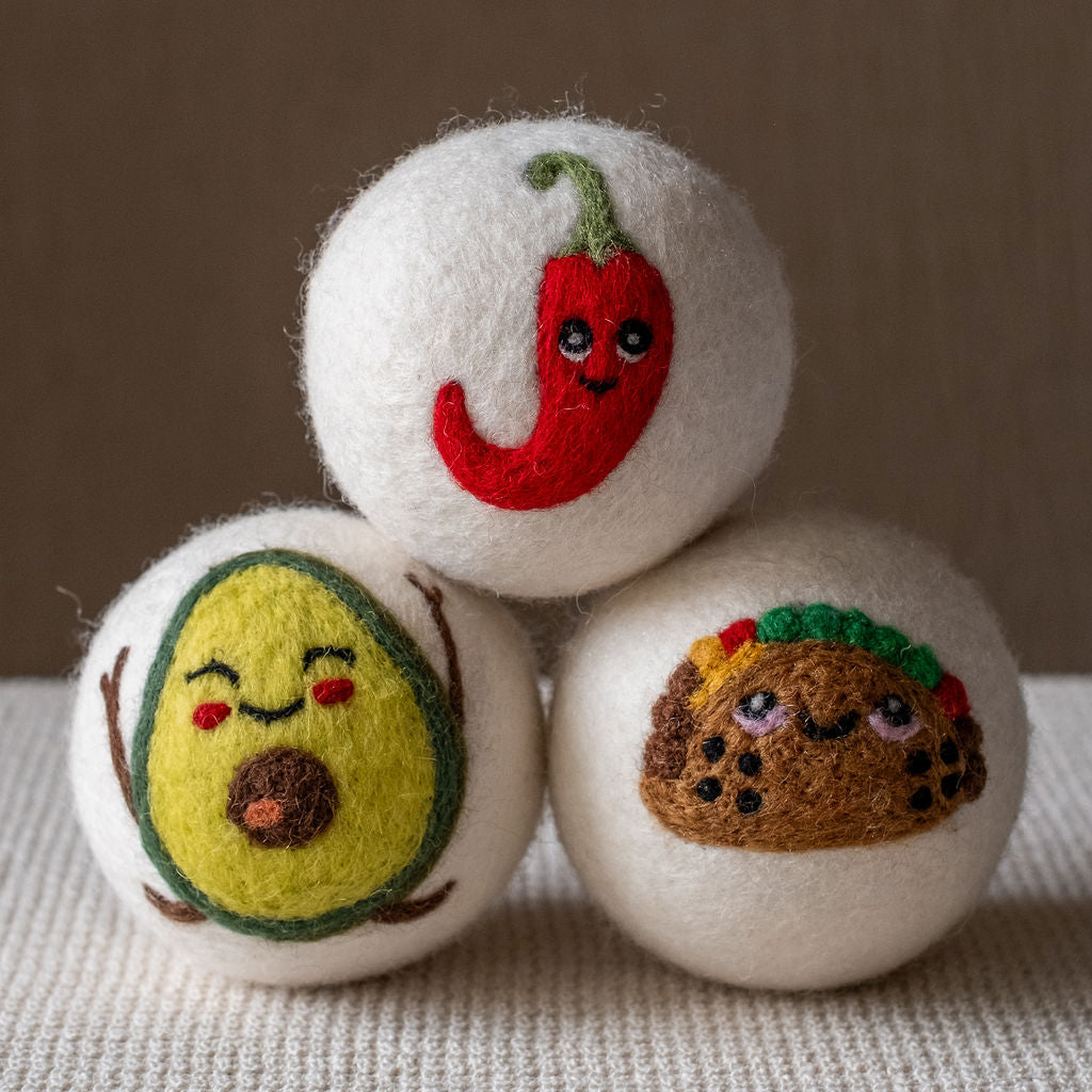 Avocado wool dryer ball, theme photo