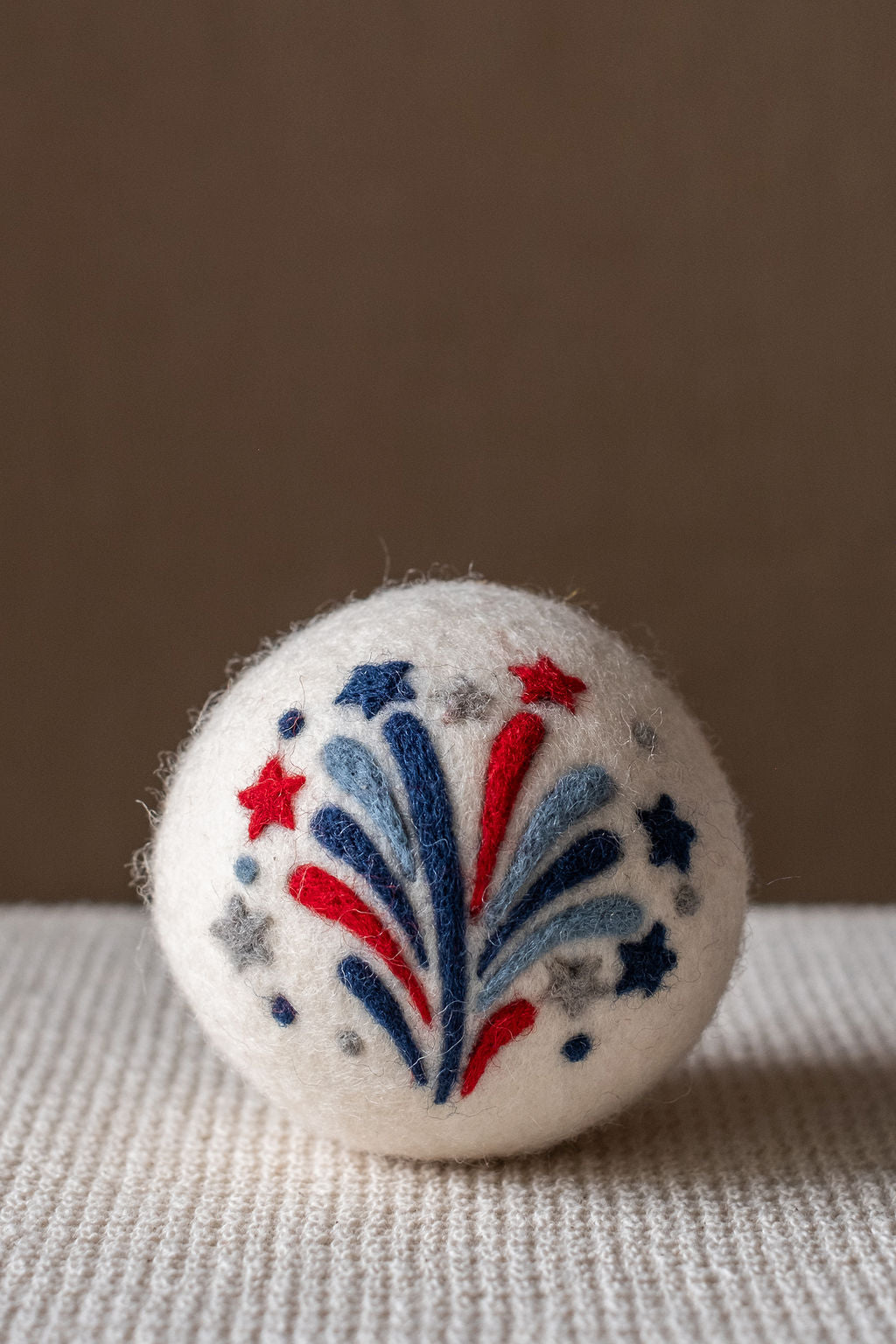 Space set wool dryer ball, theme photo