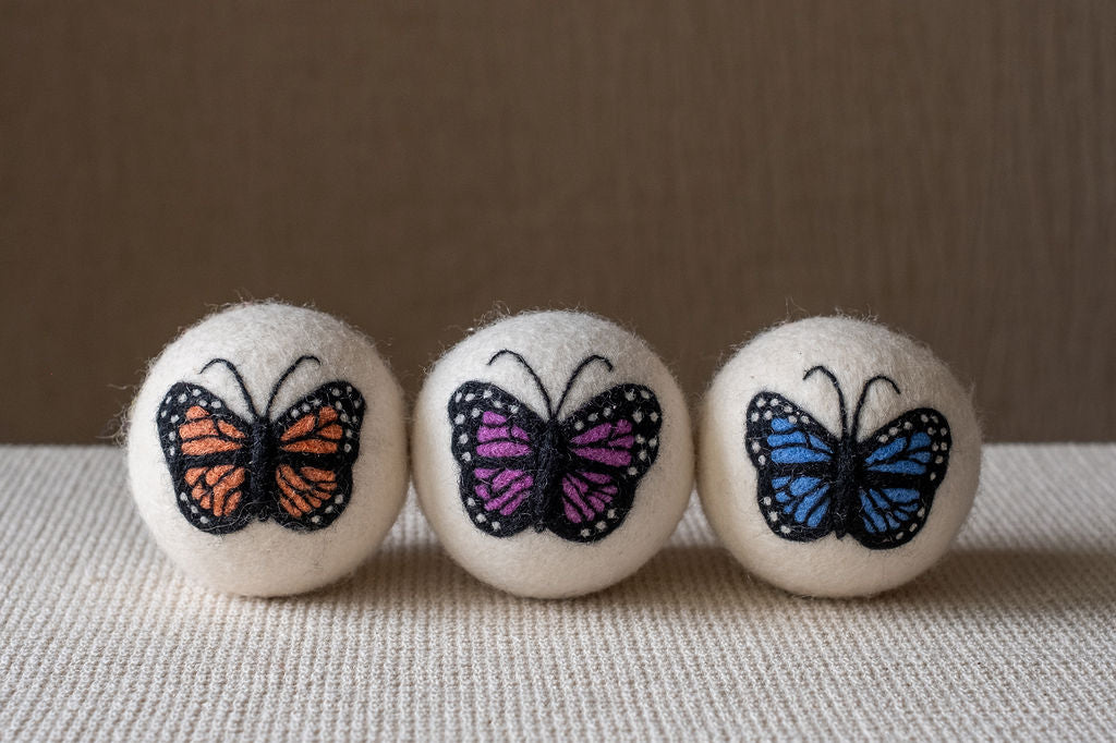 Butterflies set wool dryer ball, detail photo
