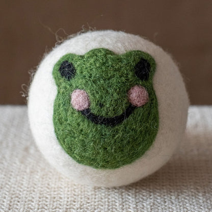 Frog wool dryer ball, square crop